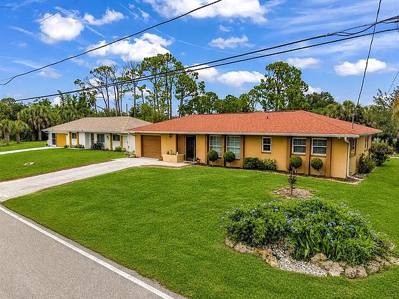 3rd image of 2626 AUBURN BOULEVARD