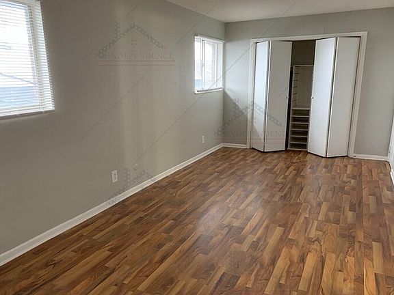 3rd image of 1507 Manchester Ave #4