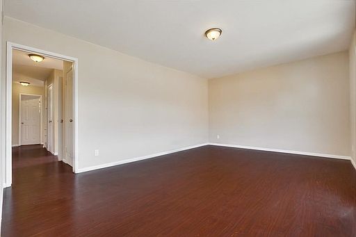 5th image of 227 S Francis St