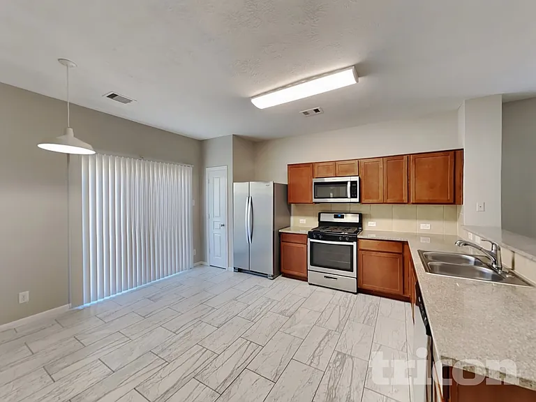 11114 Kingsnorth Dr — Photo 6