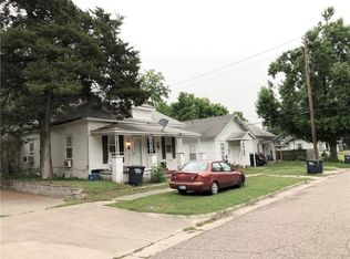 122 W Ridgewood St, Shawnee, OK 74801