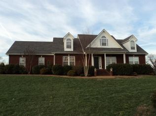 5017 Somerville Rd, Cross Plains, TN 37049