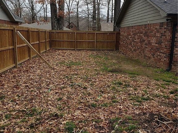 3rd image of 506 Resimont Dr