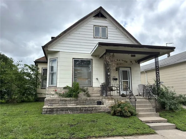 2121 S 10th St, Saint Joseph, MO 64503