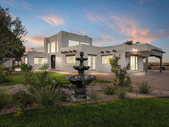 2nd image of 3648 Vista Grande Dr NW