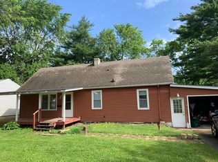 1518 W Healey St, Champaign, IL 61821