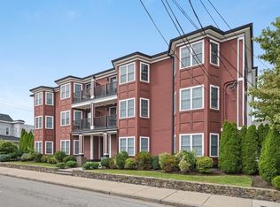 32 Common St #2, Waltham, MA 02451