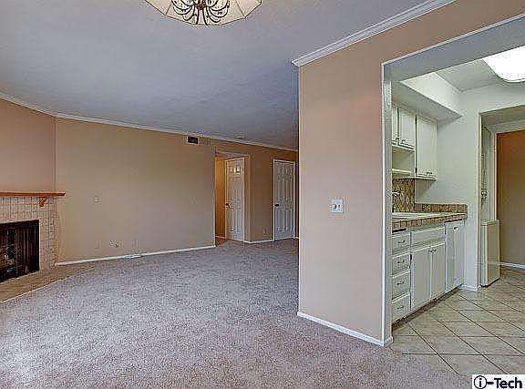4th image of 460 Oak St APT 320