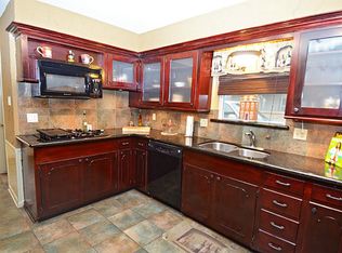 4122 Shady Springs Dr, Seabrook, TX 77586