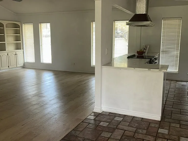144 Sunset Dr — Photo 10