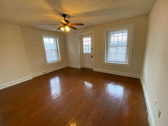 5th image of 86 S Main St APT 9