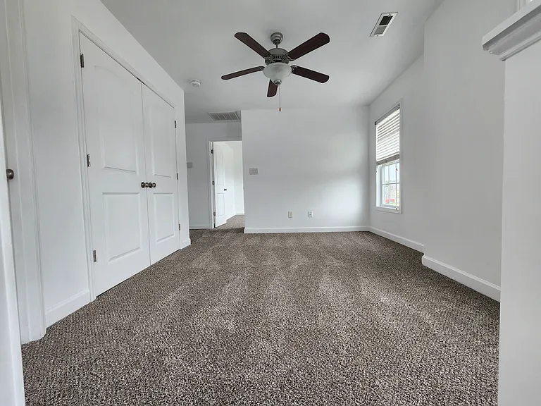 303 Wynbrookee Ln — Photo 11