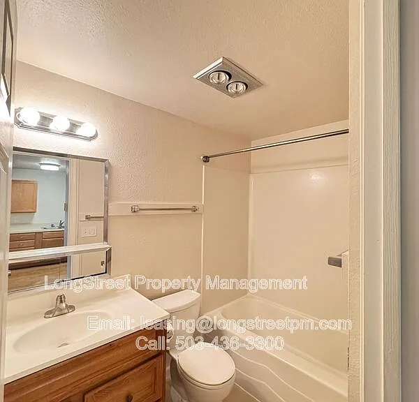 234 NW 21st St #3 — Photo 13