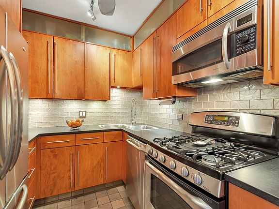2nd image of 1445 1st Ave #A1501