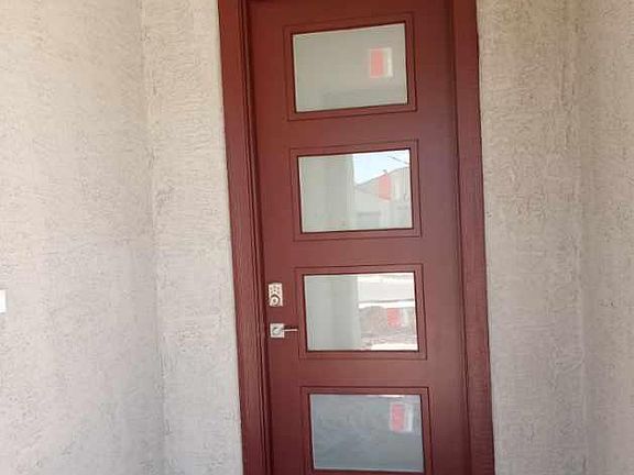 4th image of 540 W Lexington St