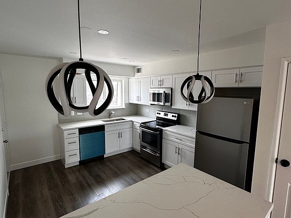 4th image of 9427 Bay Colony Dr APT 3S