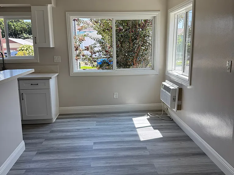1605 W Shorb St #A — Photo 20