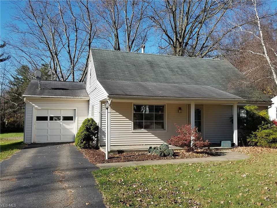 1st image of 1532 Southeast Blvd