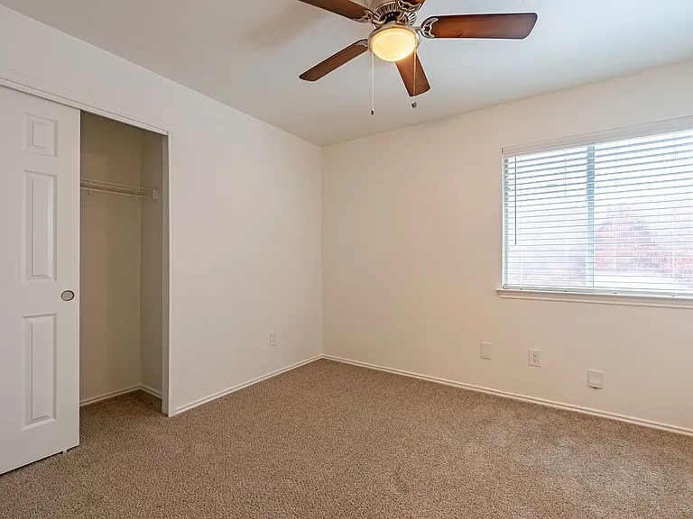 12905 Thomas Jefferson St — Photo 16