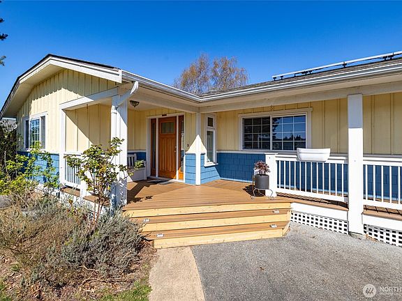 4th image of 8252 Cowichan Road