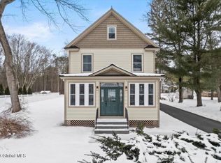 703 Lishakill Rd, Niskayuna, NY 12309