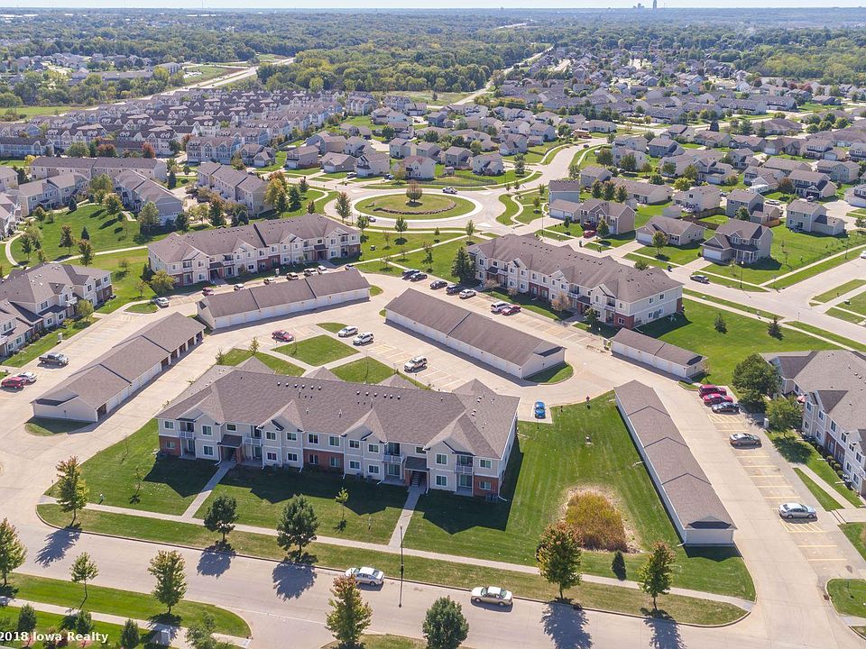 2nd image of 1805 SW White Birch Cir Unit 14
