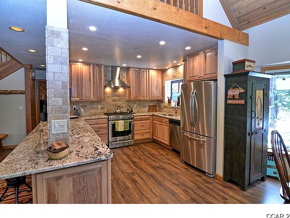 3rd image of 3594 Shoshone Dr