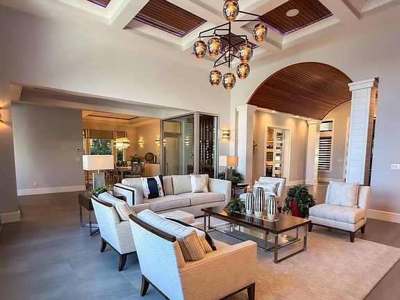 4th image of 2085 SE Saint Lucie Boulevard