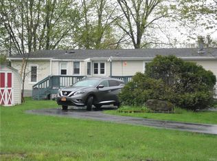 5827 W Lake Rd, Auburn, NY 13021