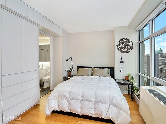 3rd image of 189 Schermerhorn St APT 17J