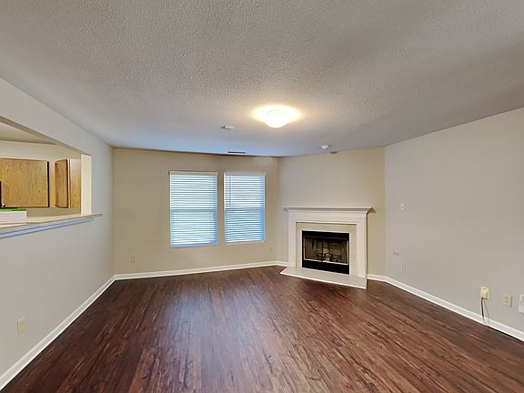 4th image of 3448 Table Rock Dr