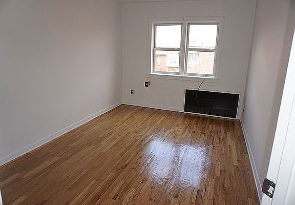 4th image of 627 E 85th St Floor 2