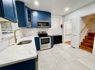 4312 Spruce St #1A, Philadelphia, PA 19104