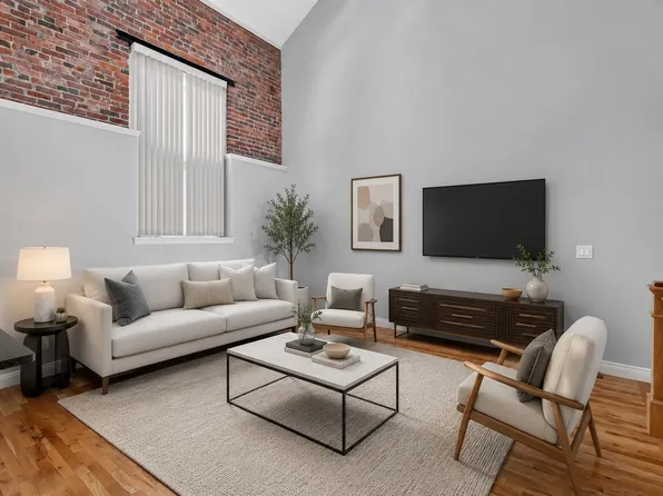 336 Saratoga St APT 1, East Boston, MA 02128