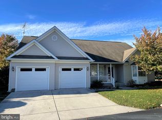 280 Kingsgate Ct, Gettysburg, PA 17325