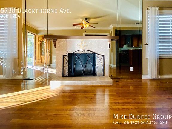 5th image of 5738 Blackthorne Ave
