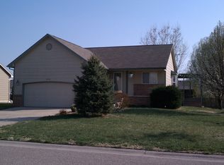 2531 E Charleston St, Wichita, KS 67219