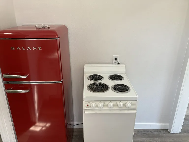 1812 G St N #1 — Photo 6