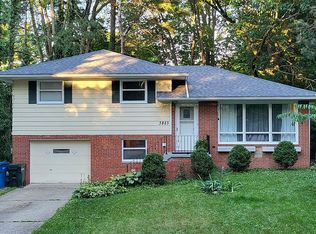 3823 N Glenridge Rd, Akron, OH 44319