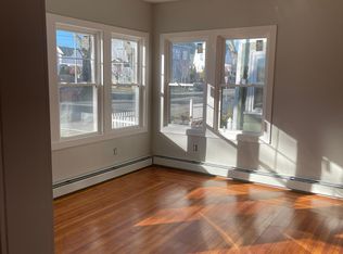 948 Narragansett Blvd #1, Providence, RI 02905