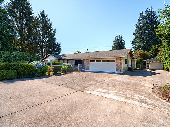 2nd image of 10577 Vista view Drive