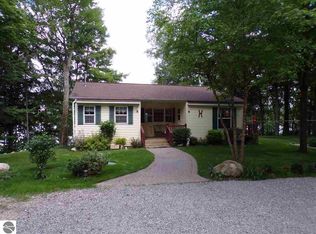 12062 15 Mile Rd, Leroy, MI 49655