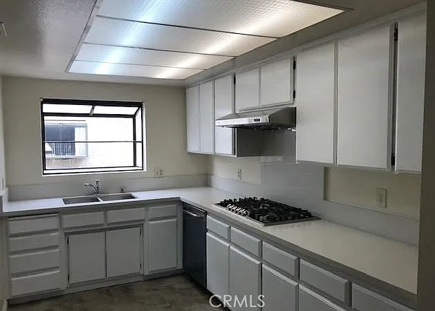 411 N Ynez Ave #D — Photo 3