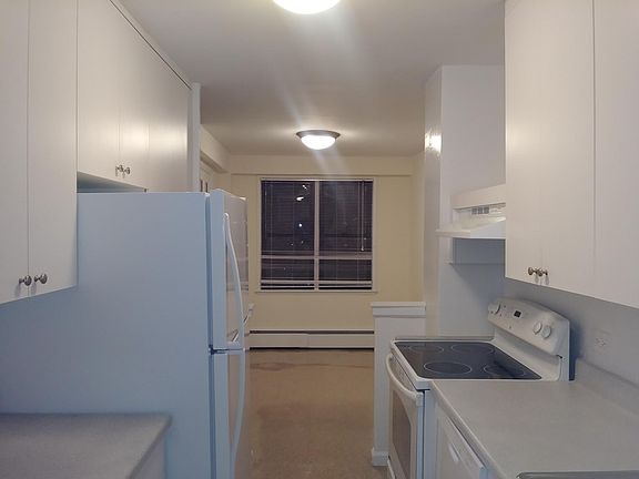 4th image of 9728 57th Ave APT 8D