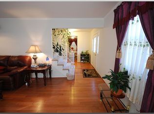 9525 Ashbridge Ct, Burke, VA 22015