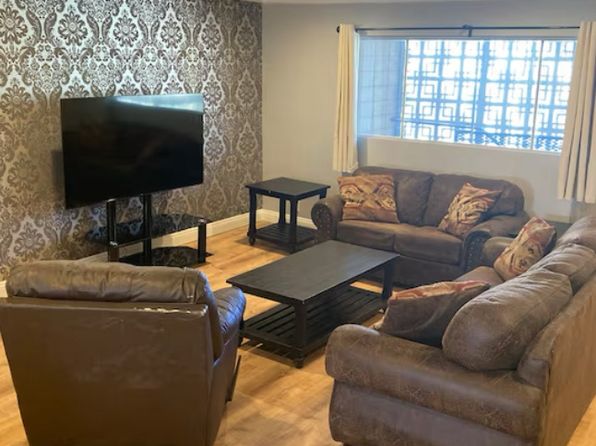 356 E Desert Inn Rd APT 313