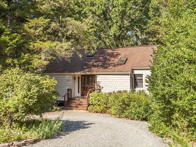 213 Turkey Ridge Rd, Charlottesville, VA, 22903