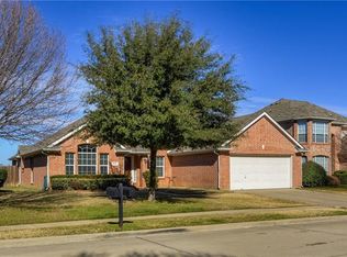 619 Primavera Dr, Arlington, TX 76002