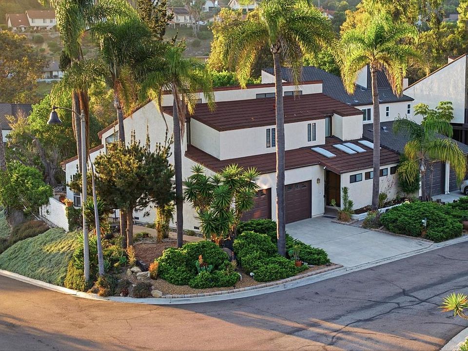 1st image of 2343 Nicklaus Dr