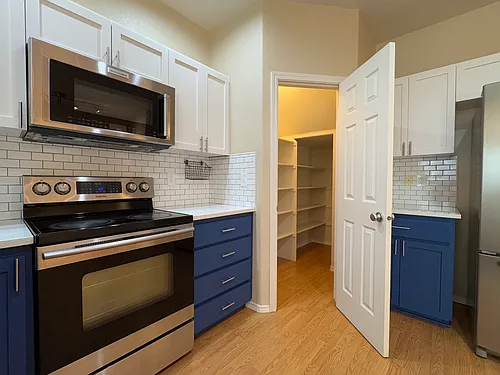 17035 SW Glen Park Ct Photo 1